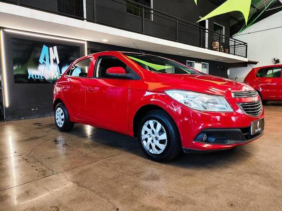 CHEVROLET ONIX 1.0 MPFI LT 8V FLEX 4P MANUAL CHEVROLET ONIX 1.0 MPFI LT 8V FLEX 4P MANUAL